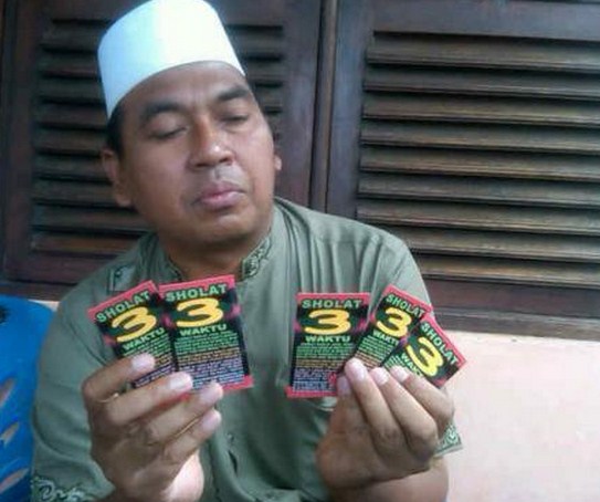 Ajakan Sholat 3 Waktu