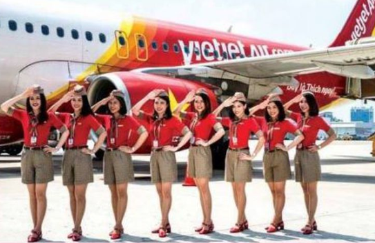 Seragam VietJetAir