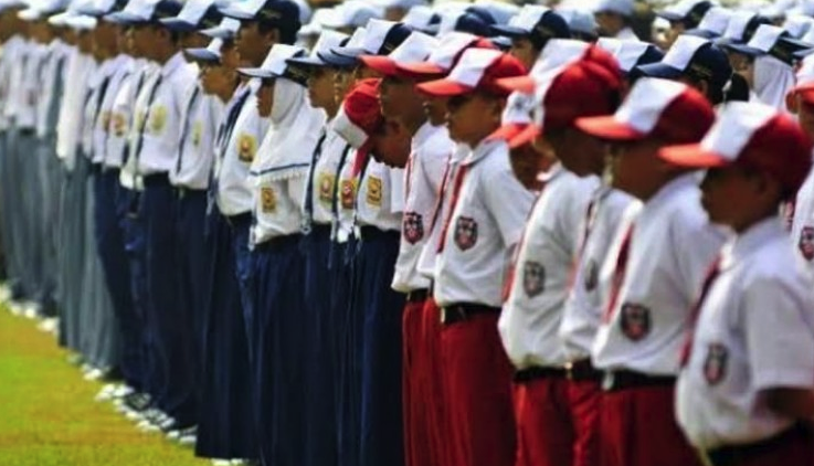Seragam Nasional Sekolah